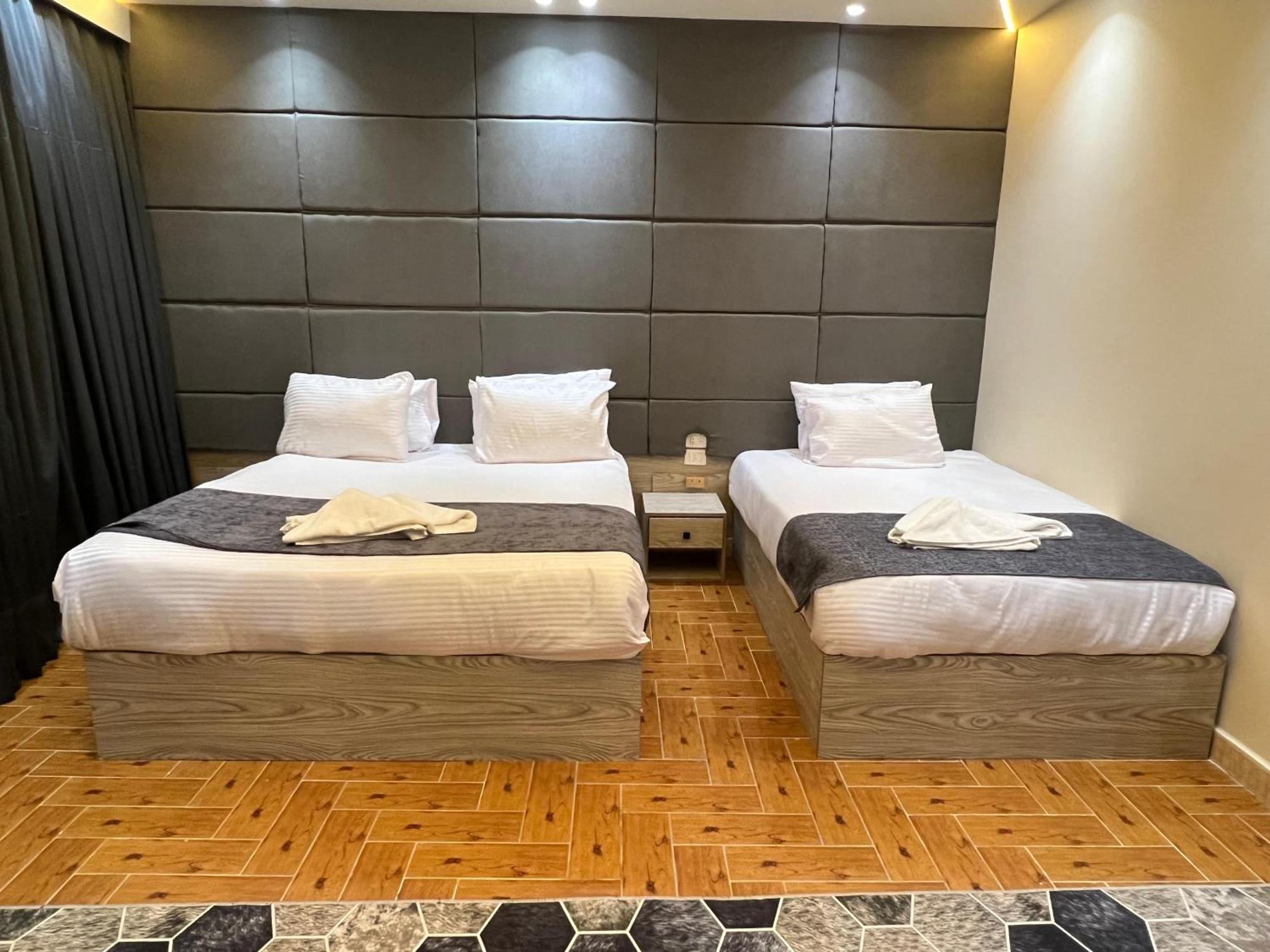 New Scarab Pyramids View Hotel Kafret el-Gabal Екстериор снимка